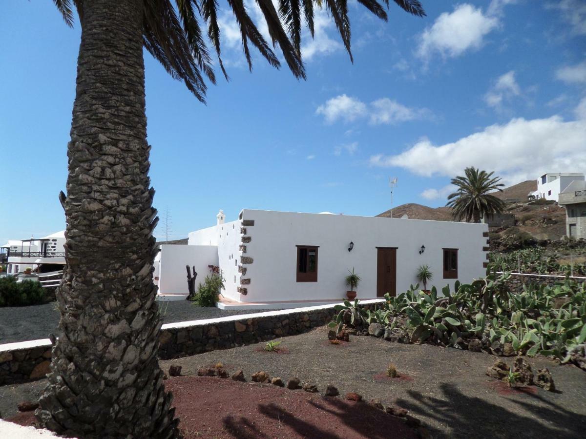 Finca De Los Abuelos Guatiza Exterior photo